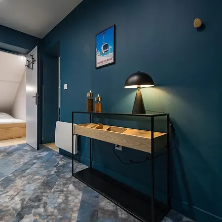 Apartment 4-6 People In Direct To Val Thorens *